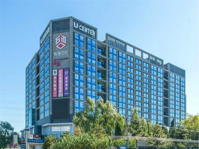 特色图书自助借还机怎么用